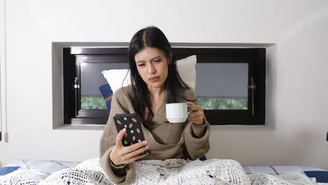 Waspada! Bahaya Sharenting Mengintai Si Kecil