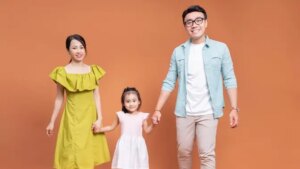 Jangan Biarkan Anakmu Jadi Begini! 5 Kesalahan Fatal Orang Tua