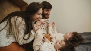 Judul: Tenangkan Hati Si Kecil: Rahasia Mindfulness Terungkap!