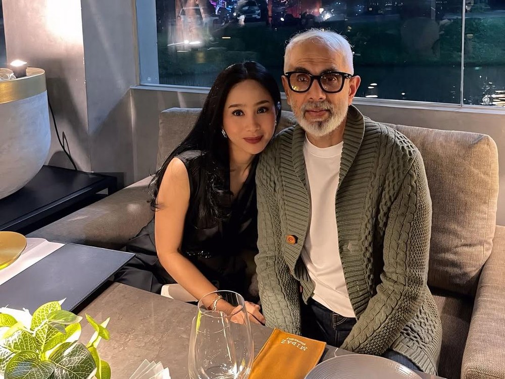 Bunga Zainal: Suami Siaga di Tengah Badai 6,2 M!