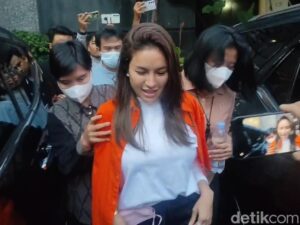 Nikita Mirzani Dipenjara, Razman Pilih Damai?