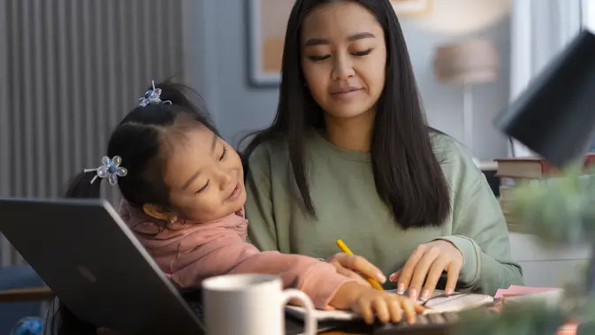 Ajarkan Anak Bersyukur: Tips Sederhana, Hasil Luar Biasa!