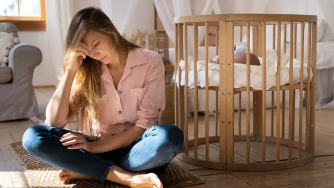 Ibu Baru Sedih? Kenali Baby Blues!