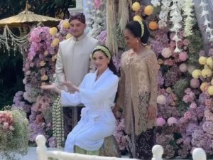 Alyssa Daguise Terisak! Restu Ortu Bikin Haru Jelang Halal