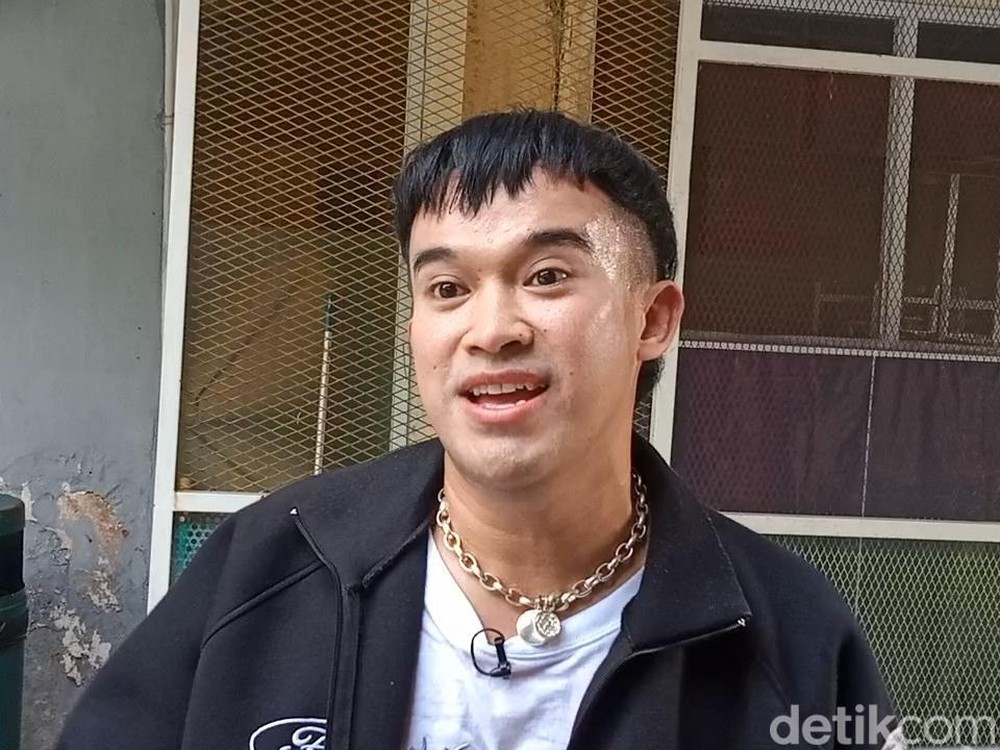 Geger! Anwar BAB Bocorkan Status Billy Syahputra?