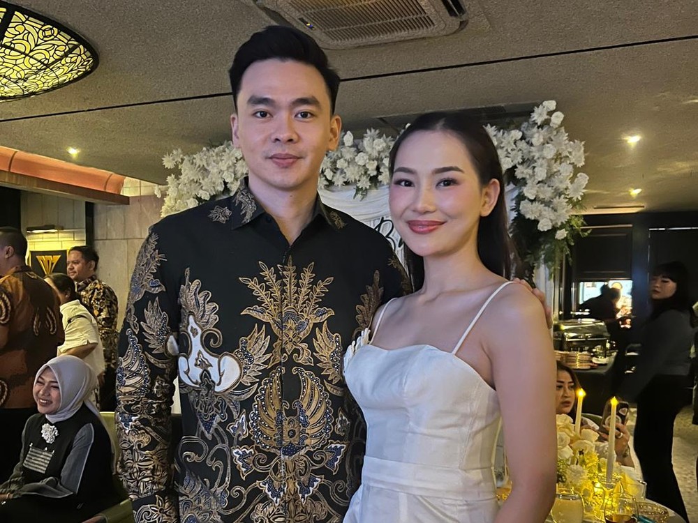 Evelina Tan: Kode Keras Nikah Tahun Ini?!