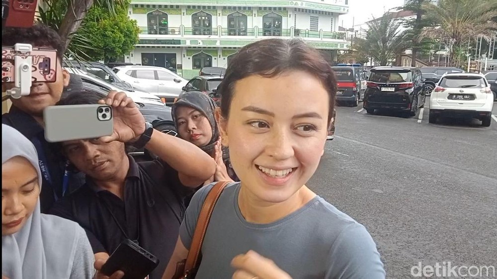 Kimberly Ryder: Nafkah dari Edward Akbar Tak Cukup!