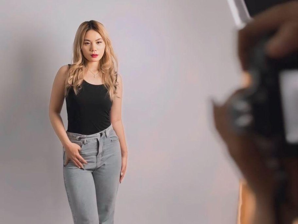 Tifany Jane: Terobsesi Lisa BLACKPINK, Kini Jadi Ratu Konten!