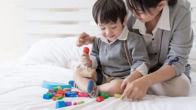 Rahasia Otak Cerdas Si Kecil