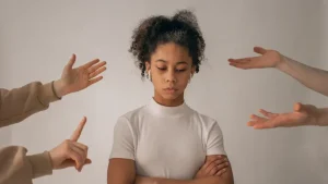 Rahasia Anak Nakal di Rumah, Baik di Luar!