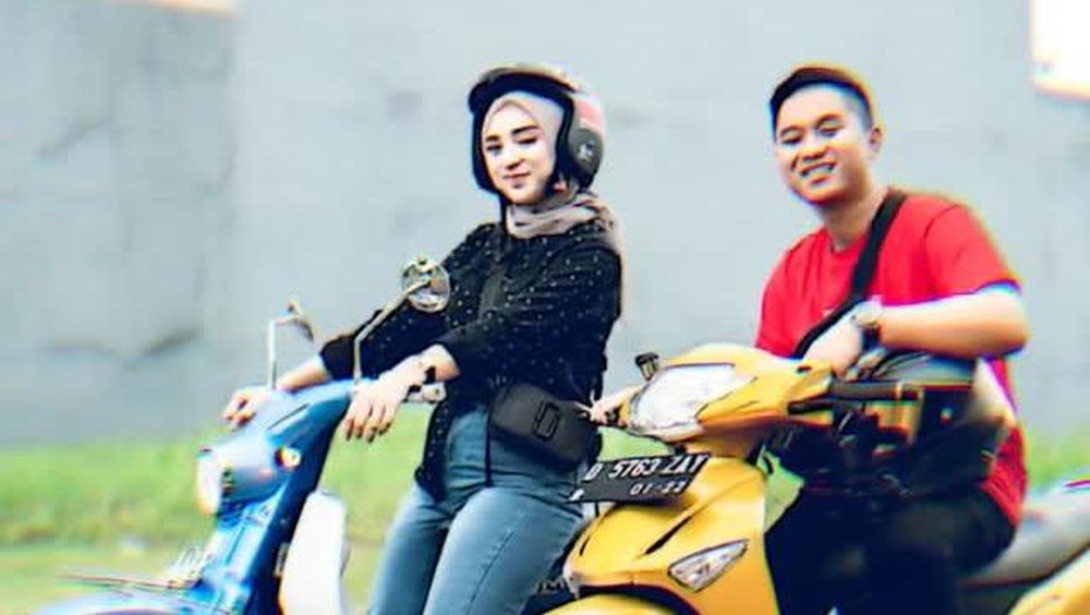 Harta Ludes, Istri Doni Salmanan Banting Tulang!