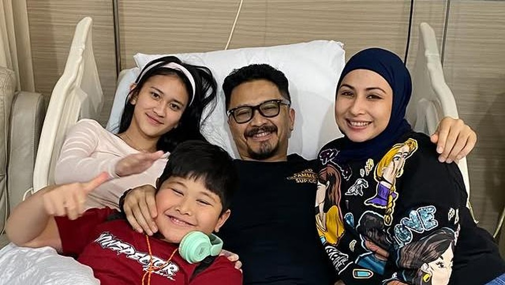 Ferry Maryadi: "Jaga Diri Baik-Baik, Jangan Sampai Nyungsep!"