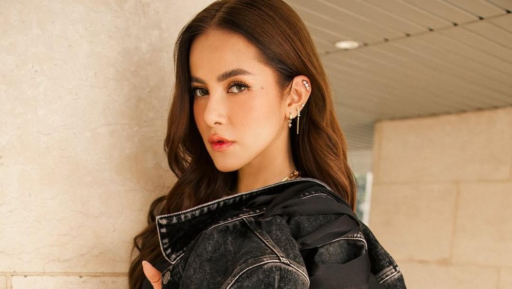 Olla Ramlan Kepincut Brondong? Sean Beri Lampu Hijau!