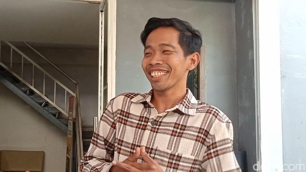 Dede Sunandar Kena Tipu? Bayaran MC Raib, Malah Disuruh Jual Tiket!