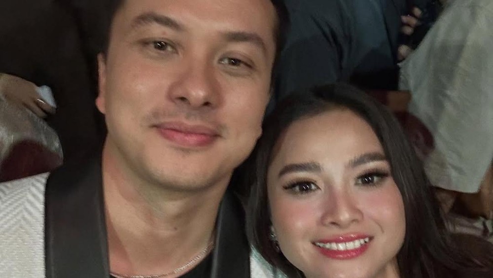 Acha Septriasa Bikin Heboh! Nicholas Saputra Vampir?