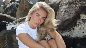 Skandal Bali! Bintang Film Dewasa Diciduk Polisi