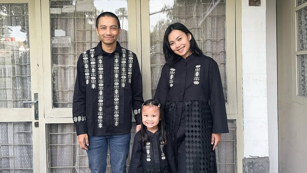 Drama Pagi Fiersa Besari: Istri Tergencet, Tawaran Damai Bikin Ngilu!