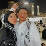 Ramadan Romantis! Rezky & Ciki Umrah Bareng?
