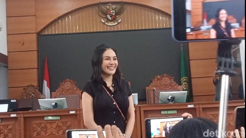 Nikita Mirzani Jalani Ramadan di Balik Dinginnya Jeruji Besi!