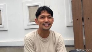 Putri Ririn Ekawati Jadi Juragan Takjil Dadakan! Ibnu Jamil Bangga