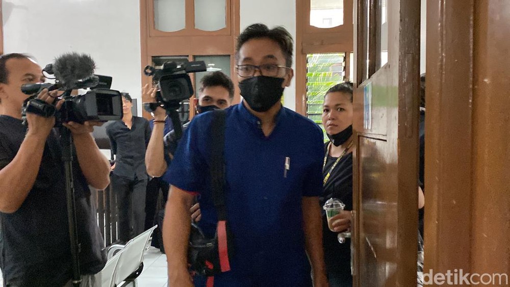 Sule Panik? Teddy Santai Soal Warisan Lina!