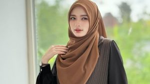 Inara Rusli Terbaring Lemah! Pemeriksaan Polisi Ditunda?