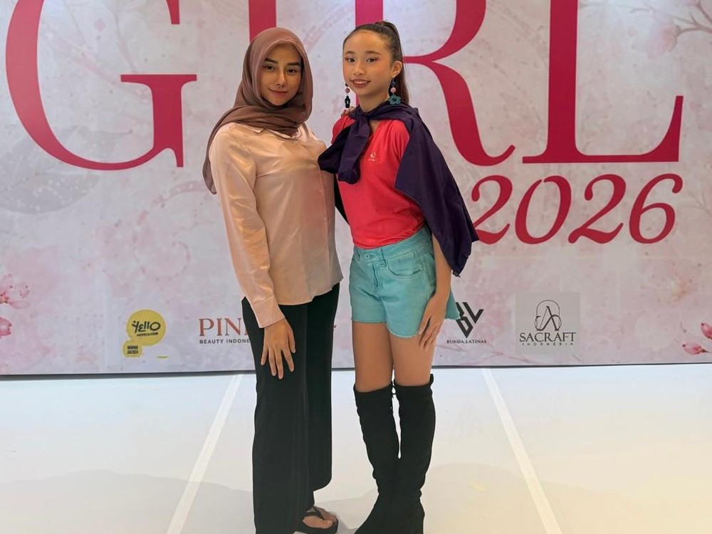 Putri Bella Luna Ikut Ajang Model Ibu Bangga Haru