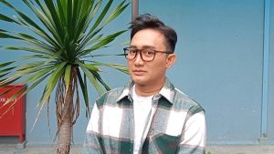 Boby Tince Bangkit Usai Rugi Miliaran Rupiah
