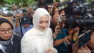 Inara Rusli Tersenyum Lebar Tersangka CCTV Terkuak