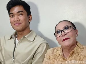 Mpok Atiek Tolak Mentah-mentah Saran Pensiun