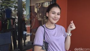 Tak Disangka Ayu Ting Ting Bikin Lomba 17an Padel