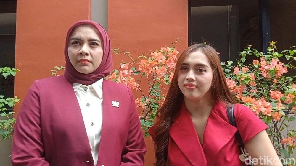Anrez Adelio Dituding Tak Akui Anak Ini Kata Icel