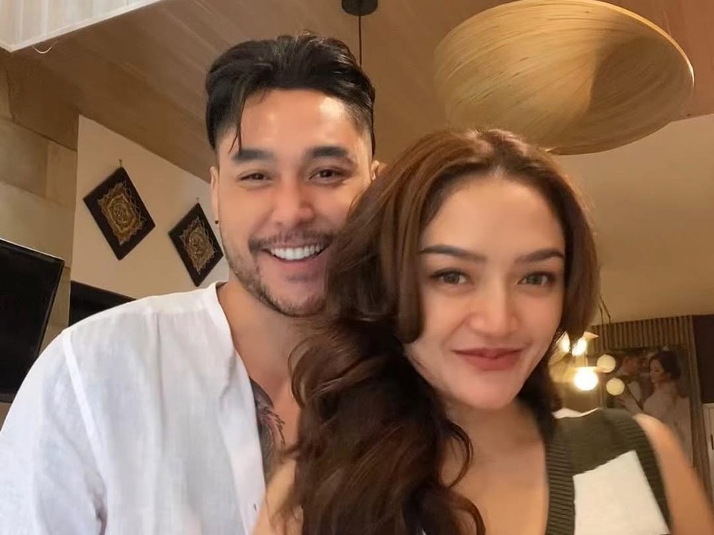 Siapa Dalang Isu Miring Rumah Tangga Artis Ini