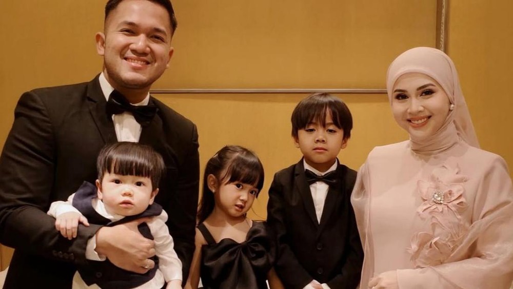 Suami Kesha Ratuliu Bikin Iri Se-Indonesia