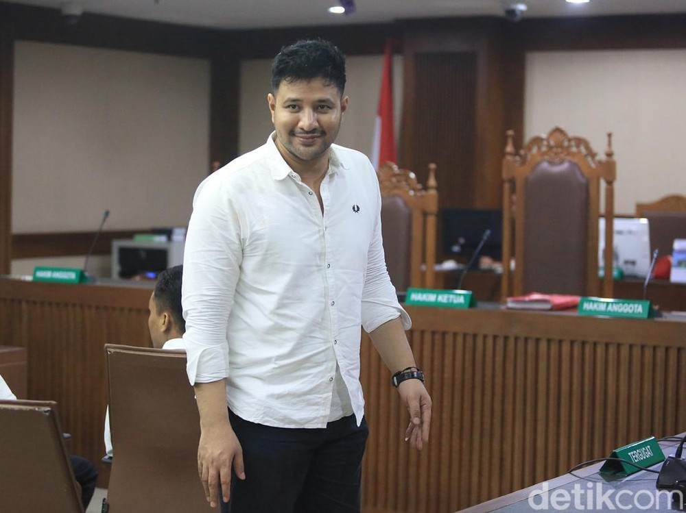 Ammar Zoni Berjuang Mati Matian Dari Balik Jeruji