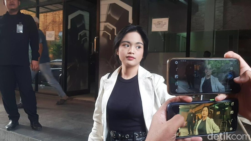 Mengejutkan Jeje Slebew Siap Menikah Tahun Depan