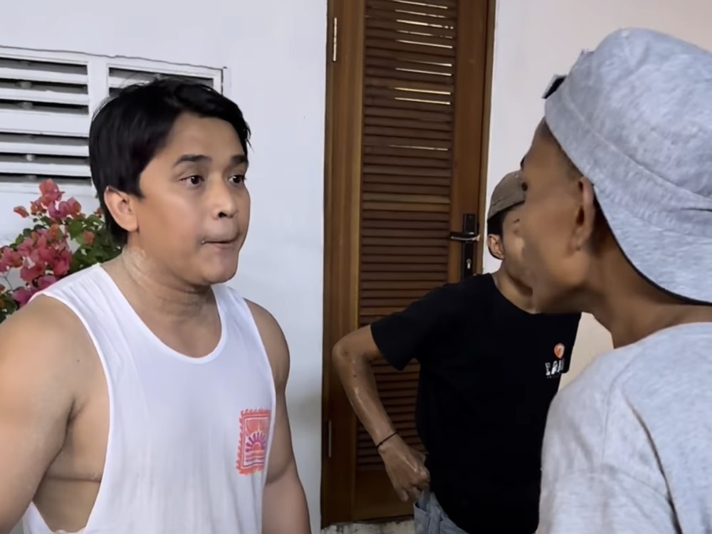 Billy Syahputra Ngaku Didorong Penjaga Toilet Bali