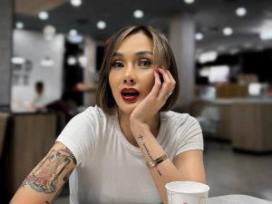 Sara Wijayanto Bulat Cerai Demian Aditya