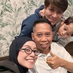 Momen Haru Lesti Billar Temui Tukul Arwana
