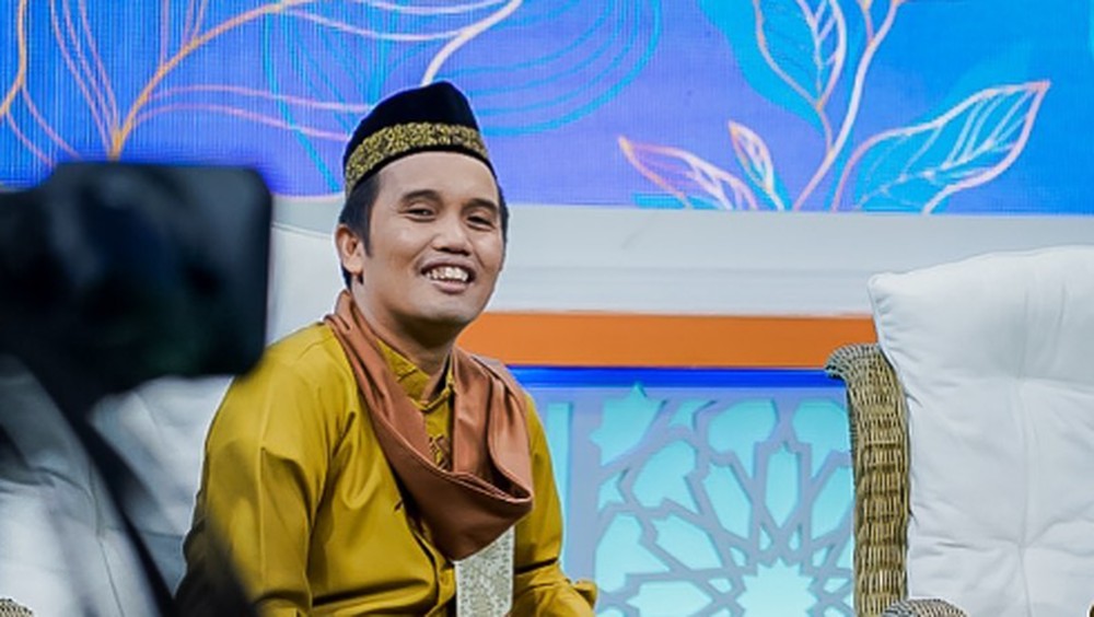 Ustaz Maulana Buka Suara Soal Isu Nikahi Umi Pipik